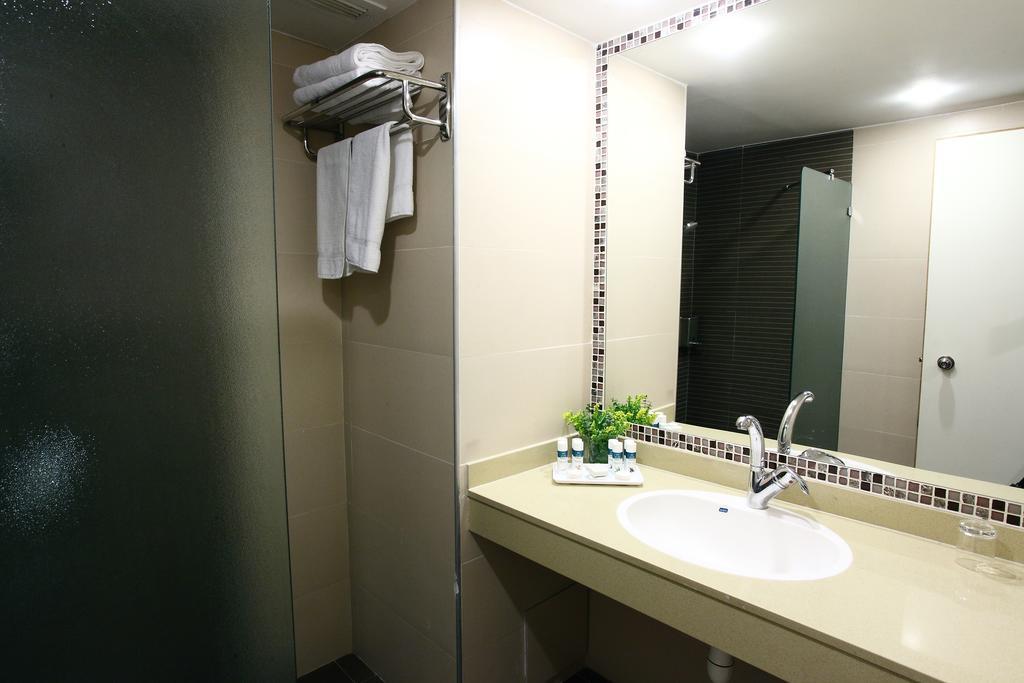 Beit Shmuel Guest House Gerusalemme Esterno foto